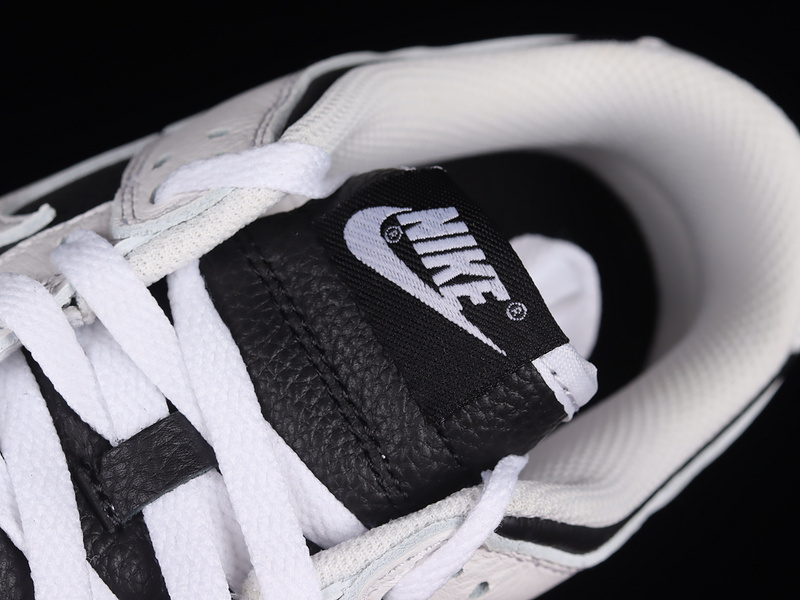 Dunk Low Retro Reverse Panda Black/White-White 29