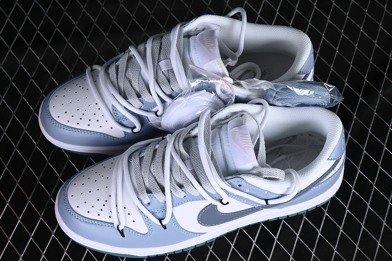 Sb Dunk Low White/Blue 9