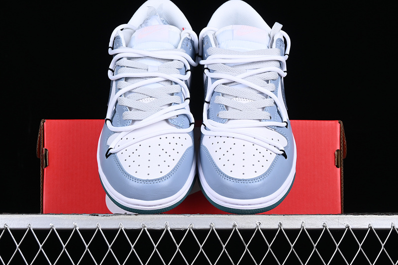 Sb Dunk Low White/Blue 31