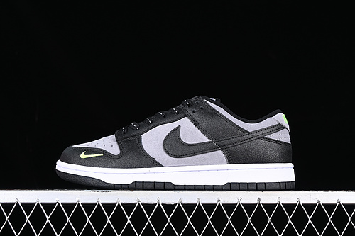 Dunk Low Black/Grey/Green Strike 15