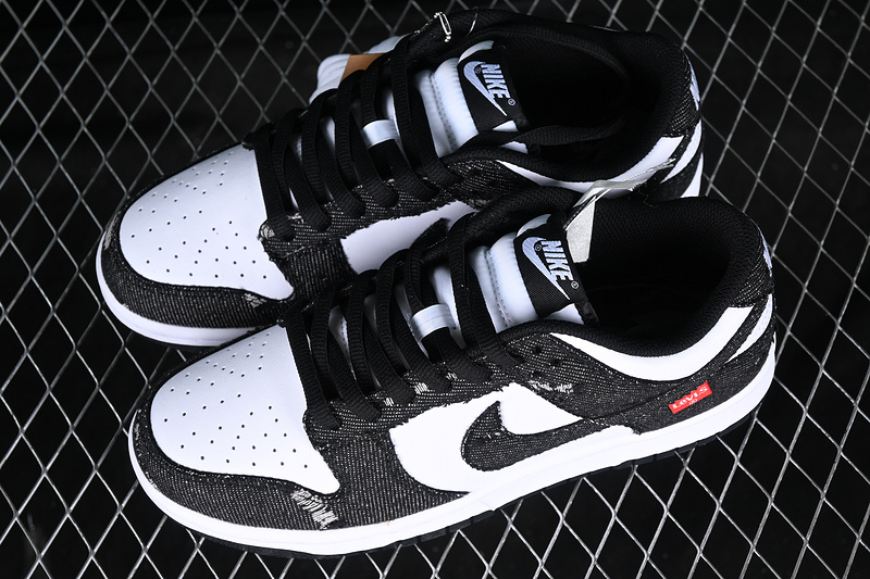 Sb Dunk Low Levis White/Black 5