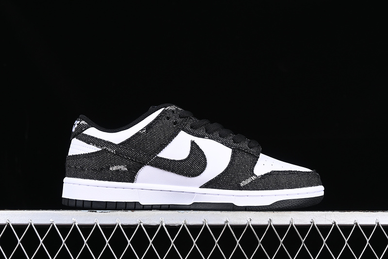 Sb Dunk Low Levis White/Black 9