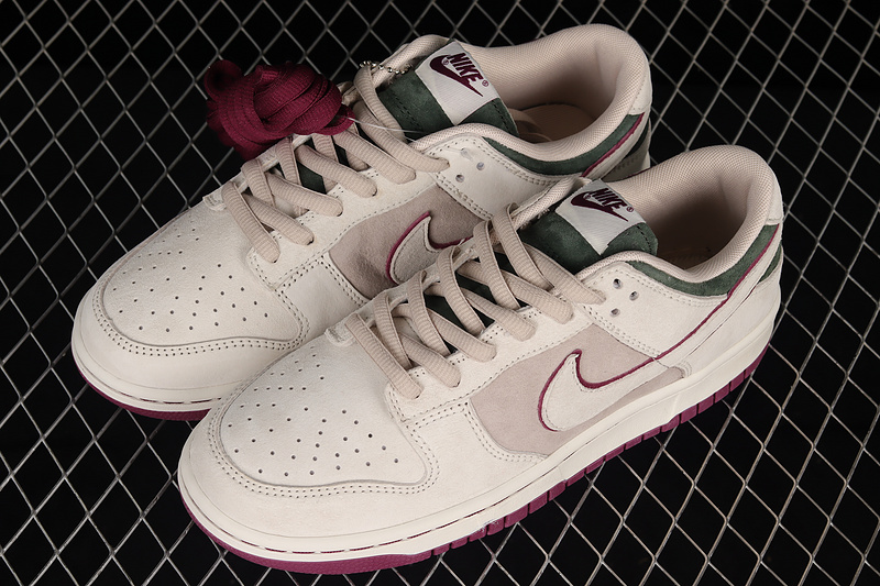 Otomo Katsuhiro X Sb Dunk Low "Steamboy Ost" White/Grey/Pink 7