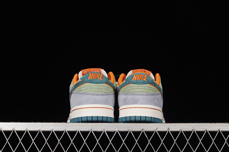 Otomo Katsuhiro X Sb Dunk Low "Steamboy Ost"Blue Green/Orange 25