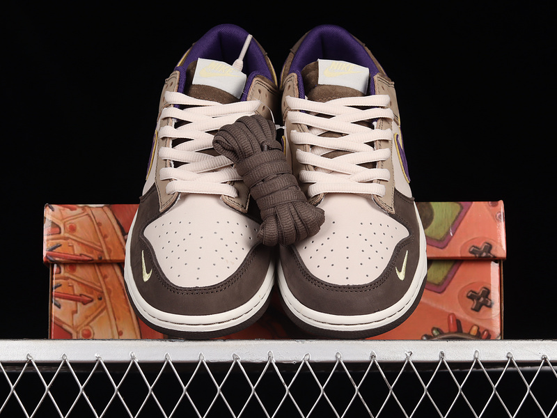 Otomo Katsuhiro X Sb Dunk Low "Steamboy Ost Brownish Purple 7