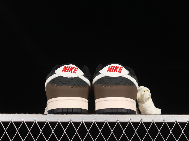 Otomo Katsuhiro X Sb Dunk Low White/Black/Brown 22