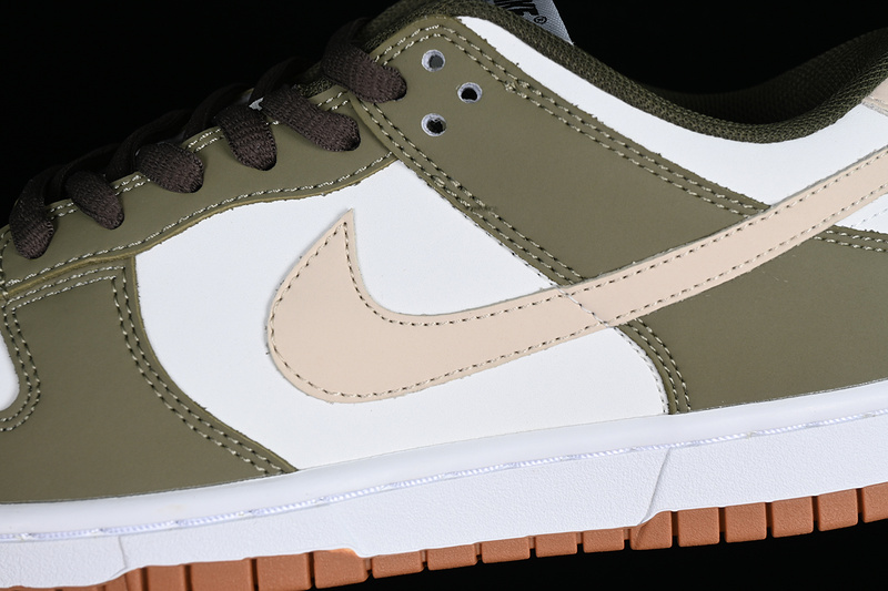 Otomo Katsuhiro Dunk Low Sb Brown/White 19