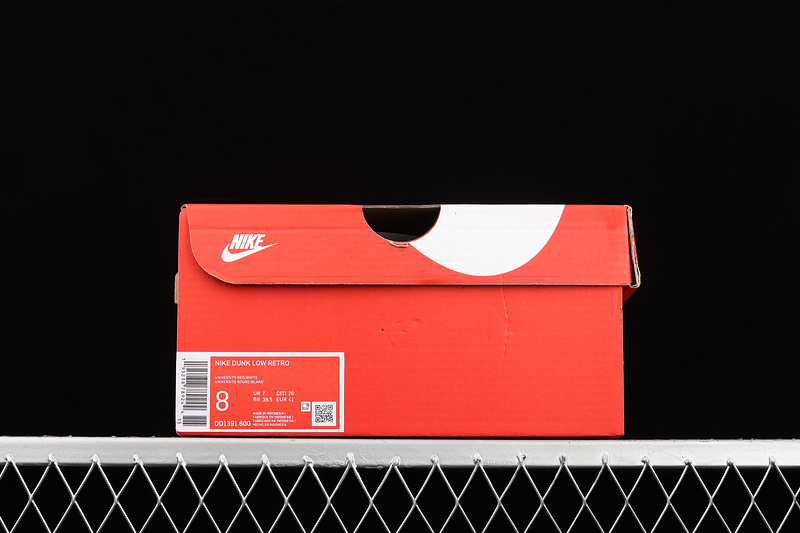 Sb Dunk Low University Red/White/Total Orange 13