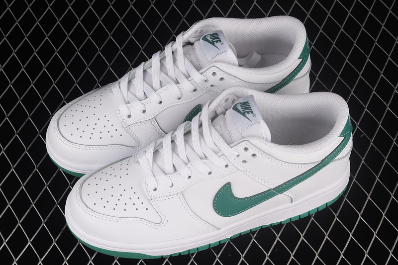 Sb Dunk Low White/Lucky Green/White 5