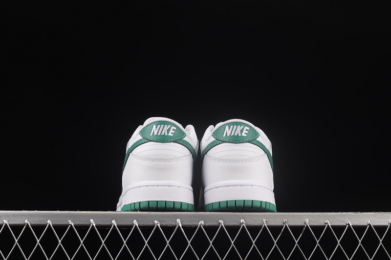 Sb Dunk Low White/Lucky Green/White 27