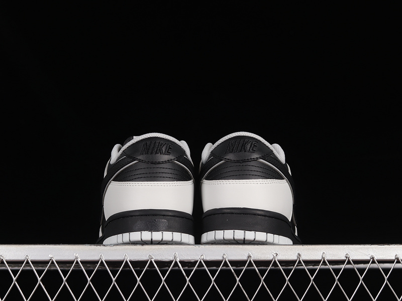 Sb Dunk Low White/Black 29