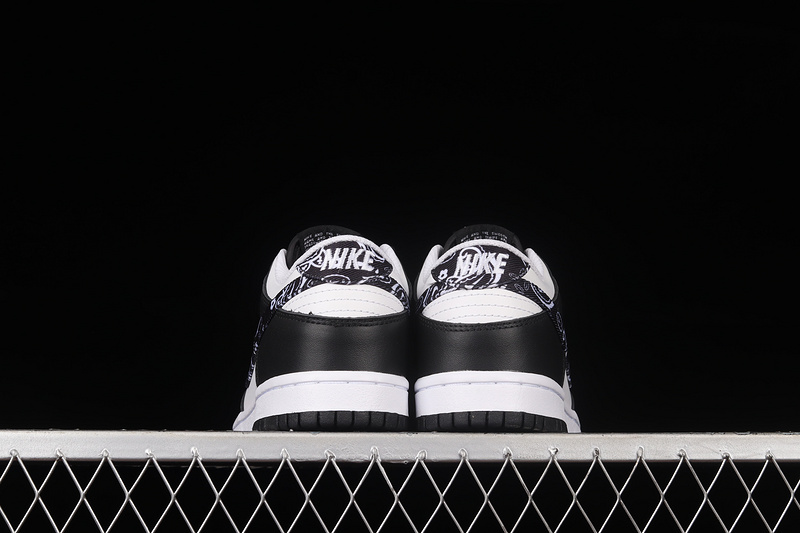 Wmns Dunk Low 'Black Paisley'black/White 3