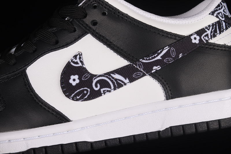 Wmns Dunk Low 'Black Paisley'black/White 27