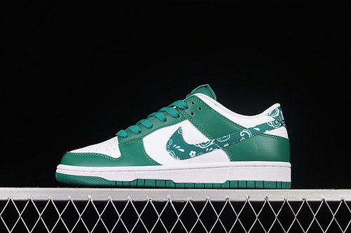 Wmns Dunk Low 'Green Paisley'white/Malachite/White/Malachite 19