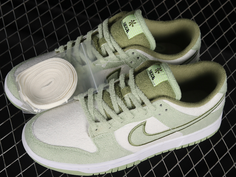 Sb Dunk Low Honeydew/Phantom/Alligator/Honeydew 5