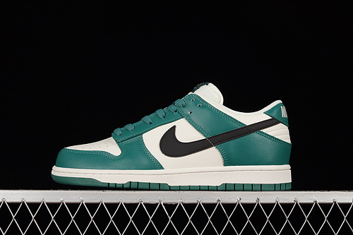 Dunk Low Se Lottery Pack Pale Ivory/Malachite/Pale Ivory/Black 13