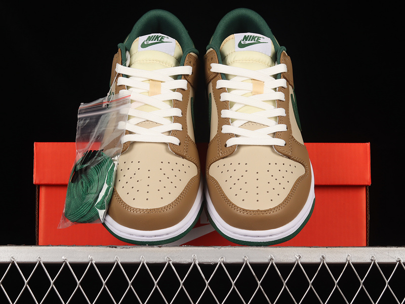 Dunk Low Rattan /Canyon Green/Sail/White/Deep Driftwood Brown 9