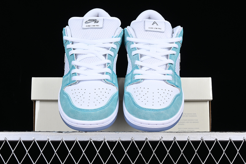 April Skateboards X Dunk Low Sb Turbo Green/Metallic Silver 11