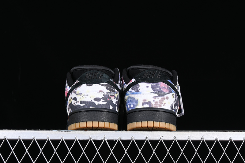 Supreme X Dunk Low Sb Rammellzee Black/Black/Multi-Color 5