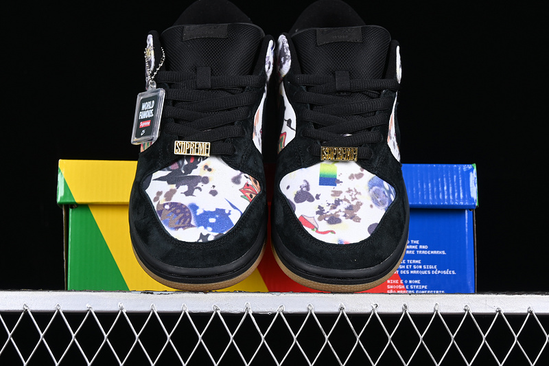 Supreme X Dunk Low Sb Rammellzee Black/Black/Multi-Color 7