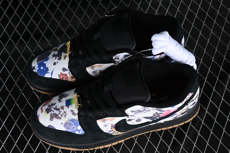 Supreme X Dunk Low Sb Rammellzee Black/Black/Multi-Color 9