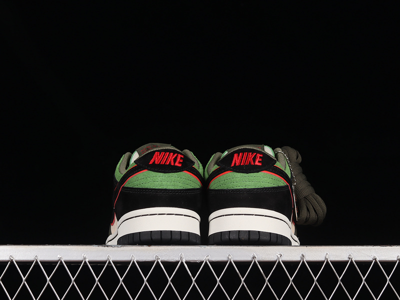 Otomo Katsuhiro Sb Dunk Low Steamboy Ost Black/Green/Red/White 31