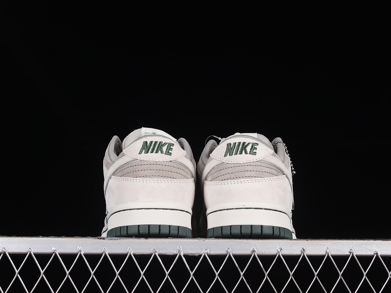 Otomo Katsuhiro X Sb Dunk Low Steamboy Ost Grey/Green 13