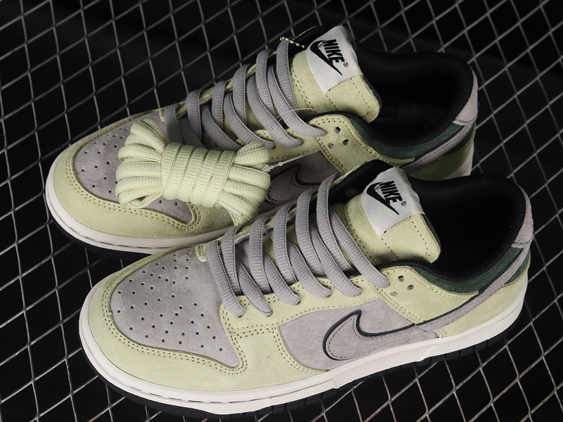 Tomo Katsuhiro Dunk Low Sb Steamboy Ost Grey/Green/Black 17