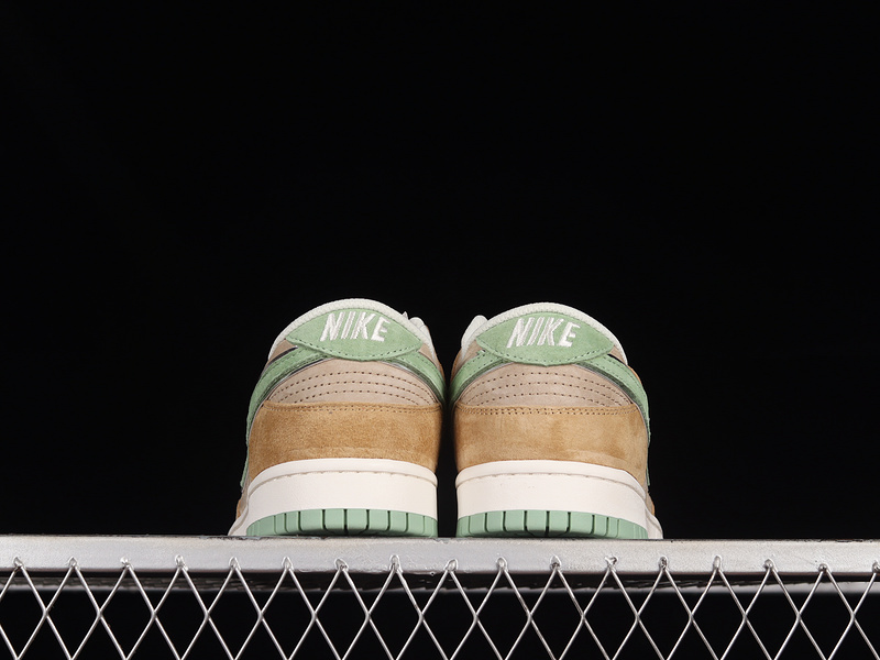 Otomo Katsuhiro Sb Dunk Low Steamboy Ost Khaki Green 5