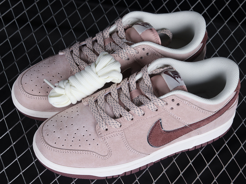 Otomo Katsuhiro Sb Dunk Low Steamboy Ost Grey/Pink/Silver 9