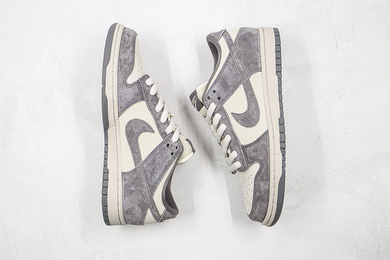 Sb Zoom Dunk Low Pro Light Grey/Light Grey/White 11