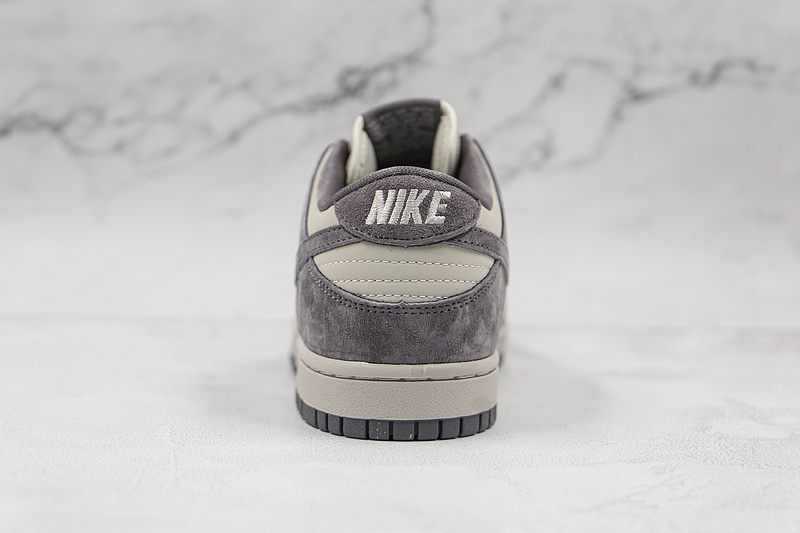 Sb Zoom Dunk Low Pro Light Grey/Light Grey/White 15