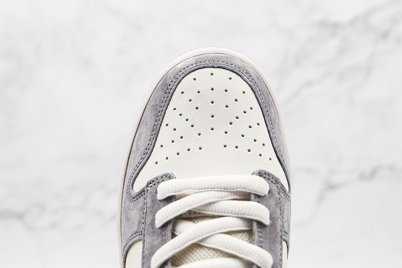 Sb Zoom Dunk Low Pro Light Grey/Light Grey/White 19