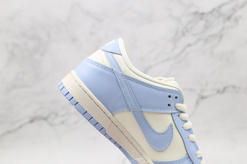 Sb Zoom Dunk Low Pro White/Light Blue/Light Blue 13