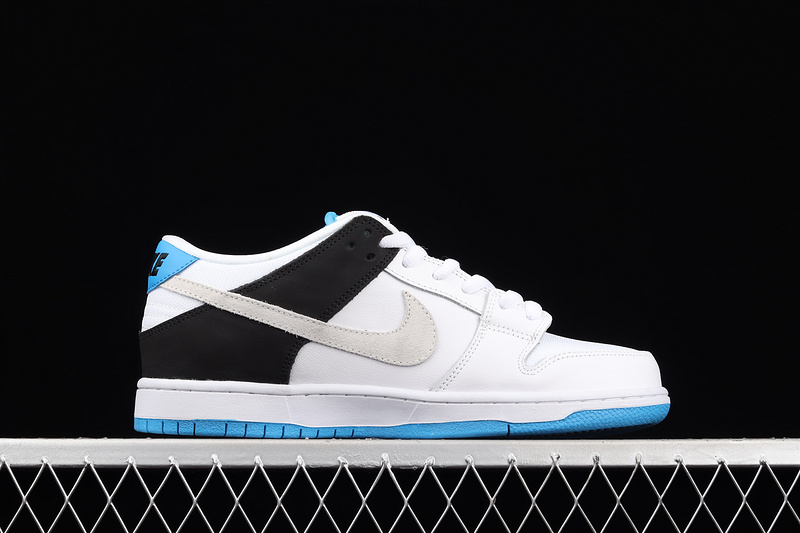 Sb Dunk Low Prm White/Black/Laser Blue 33