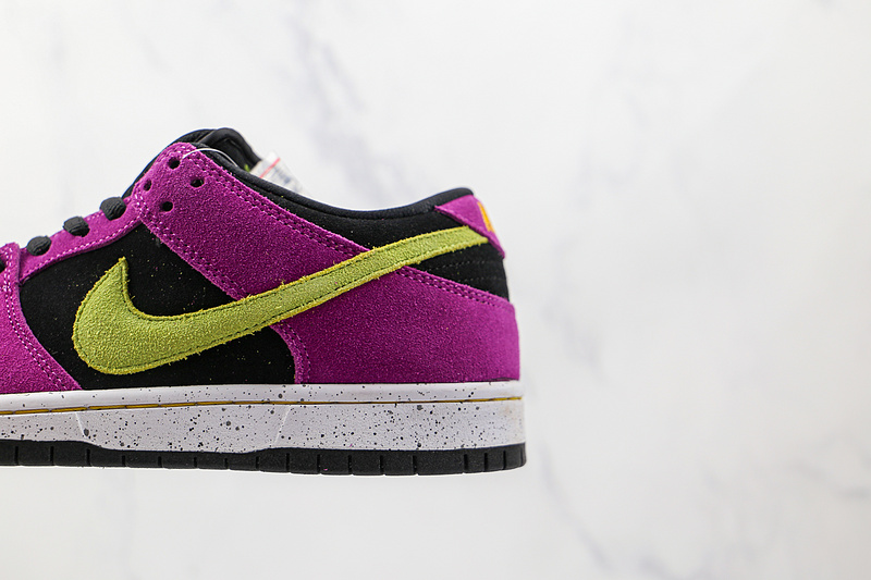 Dunk Low Pro Sb Red Plum/Black/Taxi/Citron 7