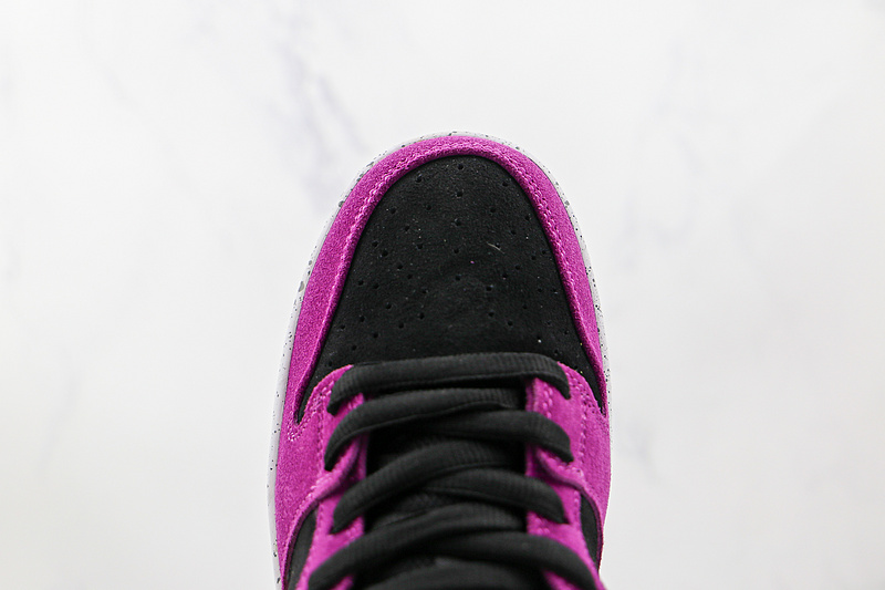 Dunk Low Pro Sb Red Plum/Black/Taxi/Citron 11