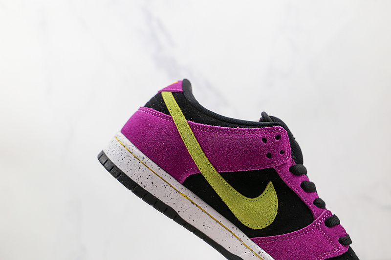 Dunk Low Pro Sb Red Plum/Black/Taxi/Citron 13