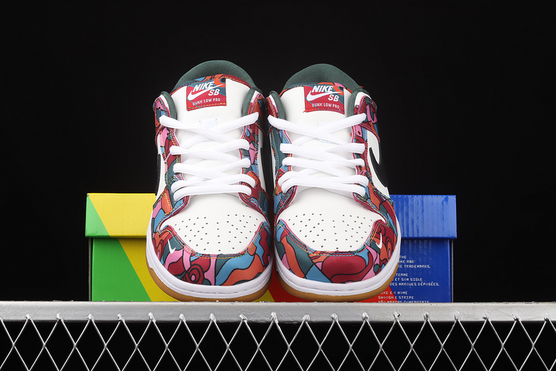 Parra X Dunk Low Pro Sb Abstract Art Fire Pink/Gym Red/Mocha/White/Royal Blue 25