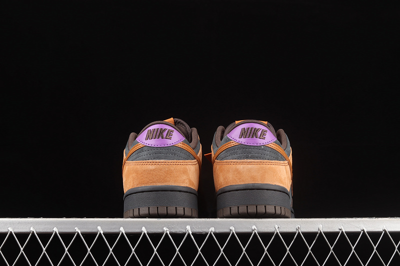 Sb Dunk Low Premium Cider Off Noir/Cider/Dark Chocolate/Wild 15