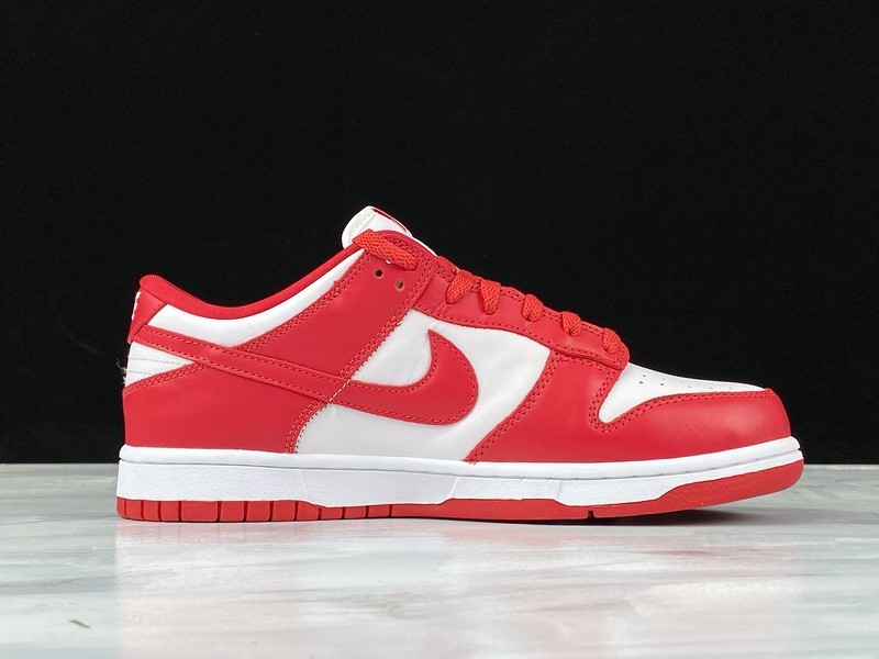 Sb Dunk Low White/University Red 27