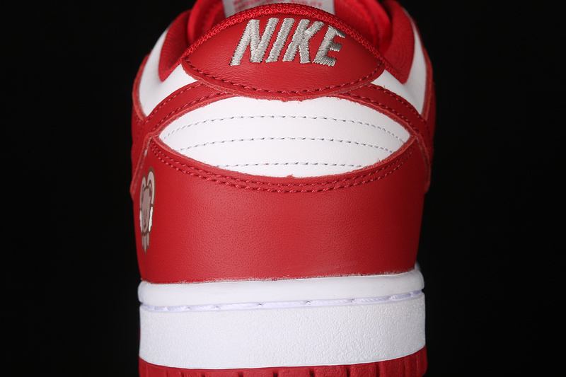 Sb Dunk Low Valentine's Day Red/White/Blue 25