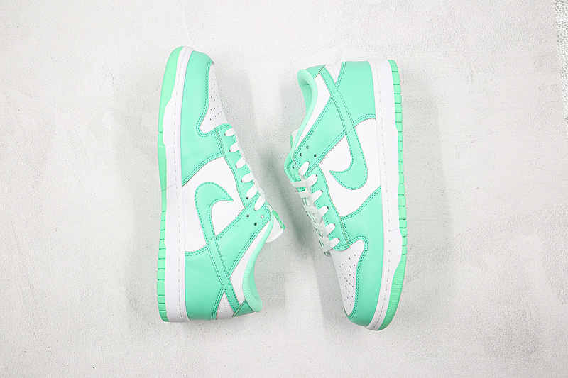 Sb Dunk Low Green Glow White/Green Glow/White 3