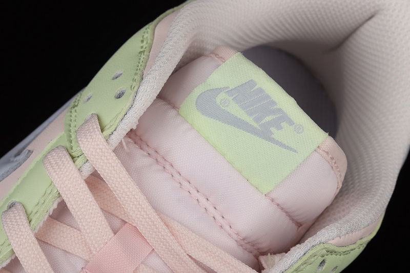 Sb Dunk Low Light Soft Pink/Ghost/Lime Ice/White 5