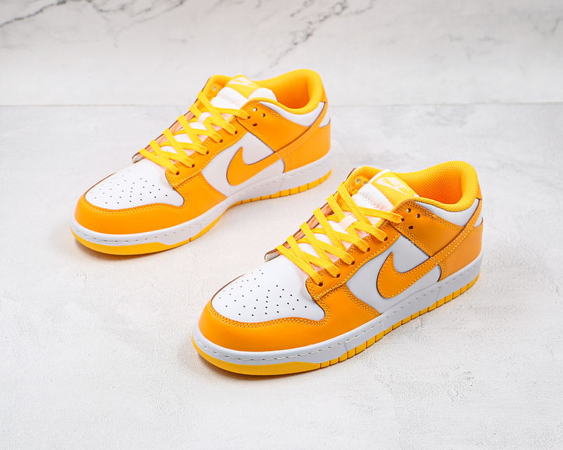 Sb Dunk Low Laser Orange Laser Orange/Laser Orange/Sail 17