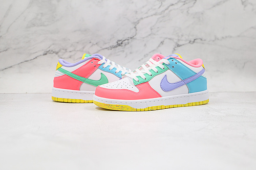 Sb Dunk Low Se Easter White/Green Glow/Sunset Pulse 3