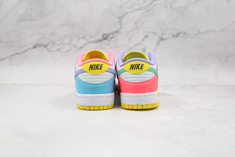 Sb Dunk Low Se Easter White/Green Glow/Sunset Pulse 11