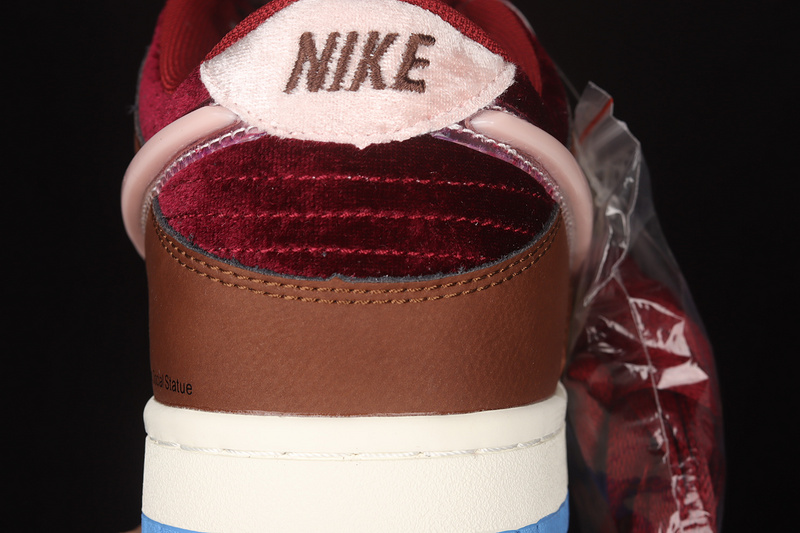 Social Status X Sb Dunk Mid Chocolate Milk Canvas/Mid Soft Pink/Burnt Brown 29