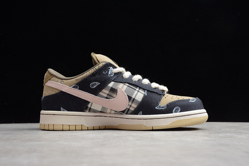 Sb Dunk Low Travis Scott Black/Parachute Beige-Petra Brown 3