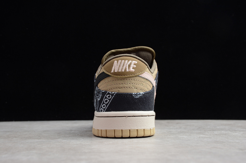 Sb Dunk Low Travis Scott Black/Parachute Beige-Petra Brown 11